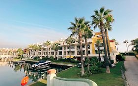 Sotogrande Alboaire- Waterfront Luxury 4 Bedroom Apt In The Marina Of Sotogrande